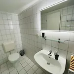 Schicke & Zentrale In Nahe