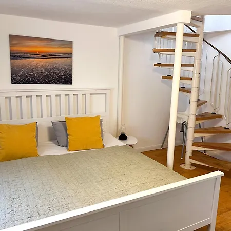 Schicke & Zentrale In Nahe Lejlighed *